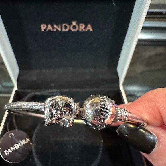 Bangle bracelet - Picture 2 of 6